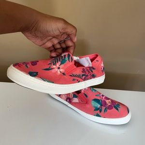 Old Navy Flower SlipOns